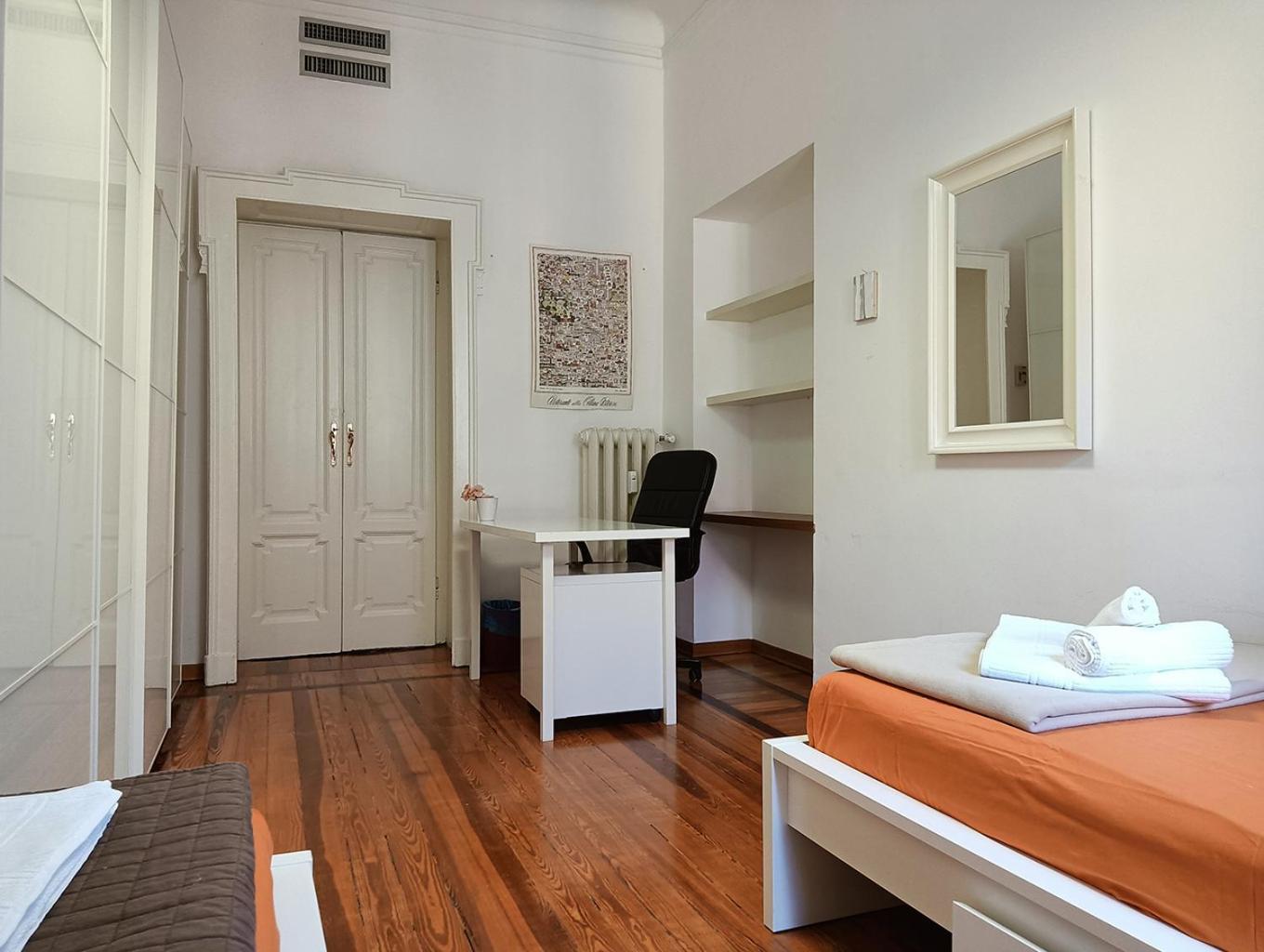 Sahi - Residenza Corso Italia Tre Camere, Due Bagni E Un Salone Milano Eksteriør billede